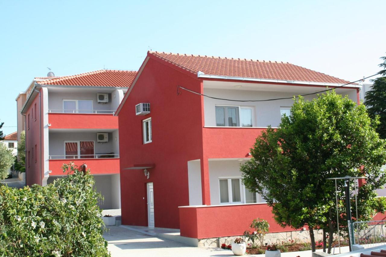 Apartments Stina Seget Vranjica Buitenkant foto